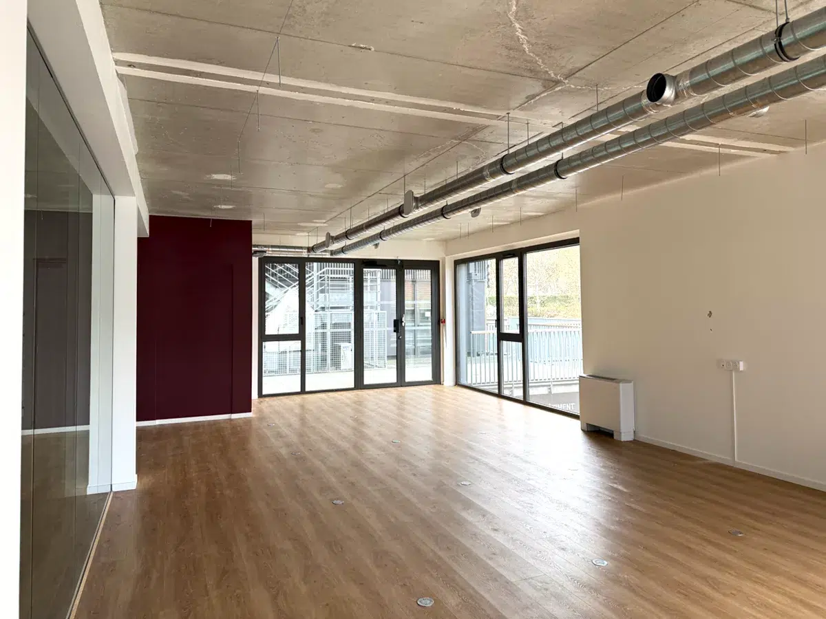 Locaux commerciaux 80m² à vendre Annecy Nord